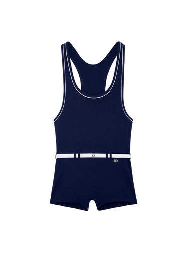 Front cutout view of HO navy  Rowing