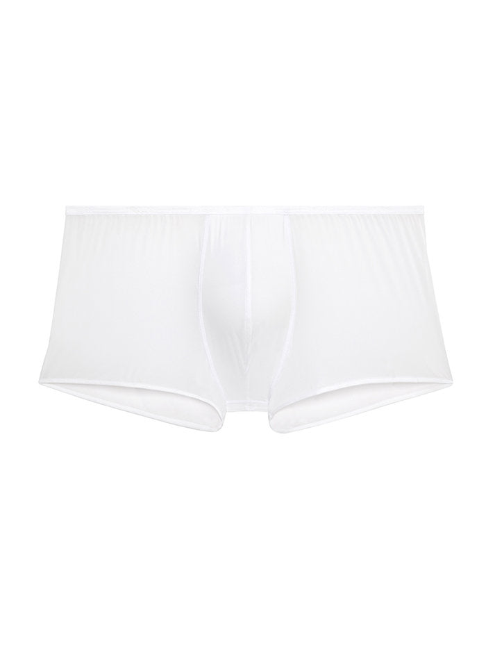 Front cutout view of HO white  Trunk